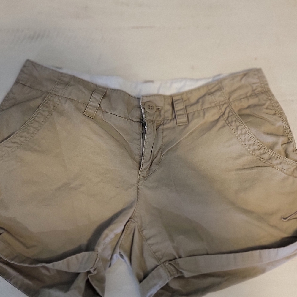 Nike Tan Cargo Shorts Casual Style